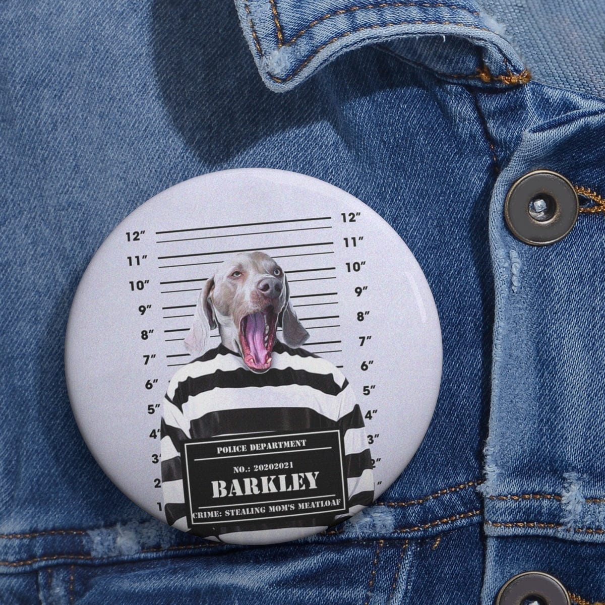 El pin personalizado de Guilty Doggo